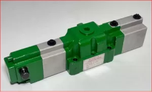 GEARBOX CONTROLLER 3-POSITION 4-WAY AIR CONTROL HYDRAULIC VALVE WL4A16B/1-00