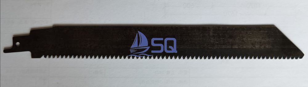 Carbide reciprocating saw blade