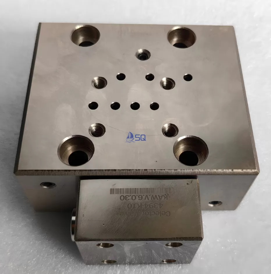 KAWASAKI  SELECTOR VALVE  4394-K10+SUBPLATE 81VPCHPA-1 for HYDRAULIC MOORING WINCH
